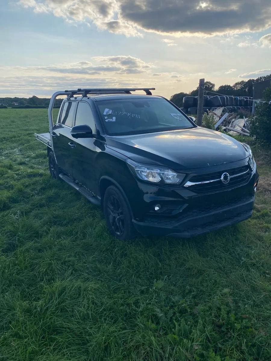 Ssangyong musso - Image 4