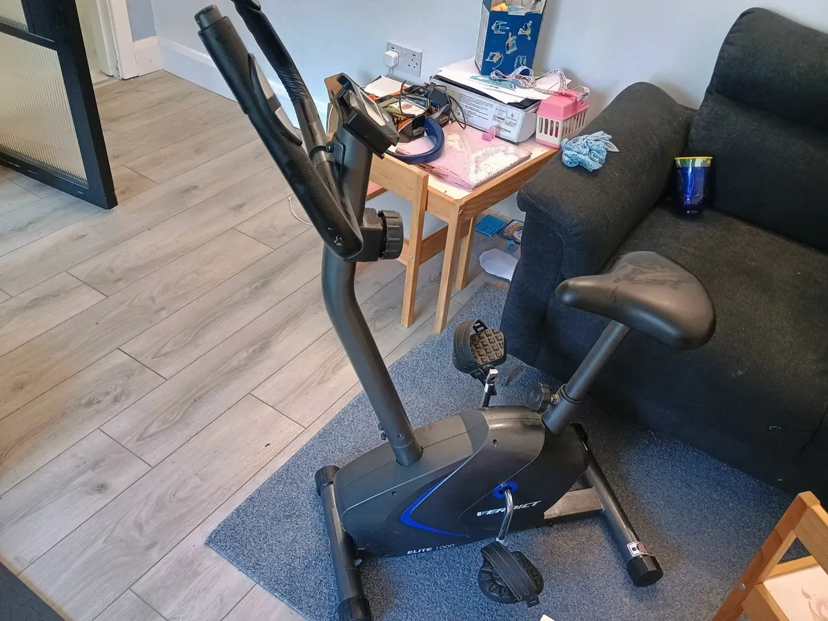 Exercise bike - Image 1