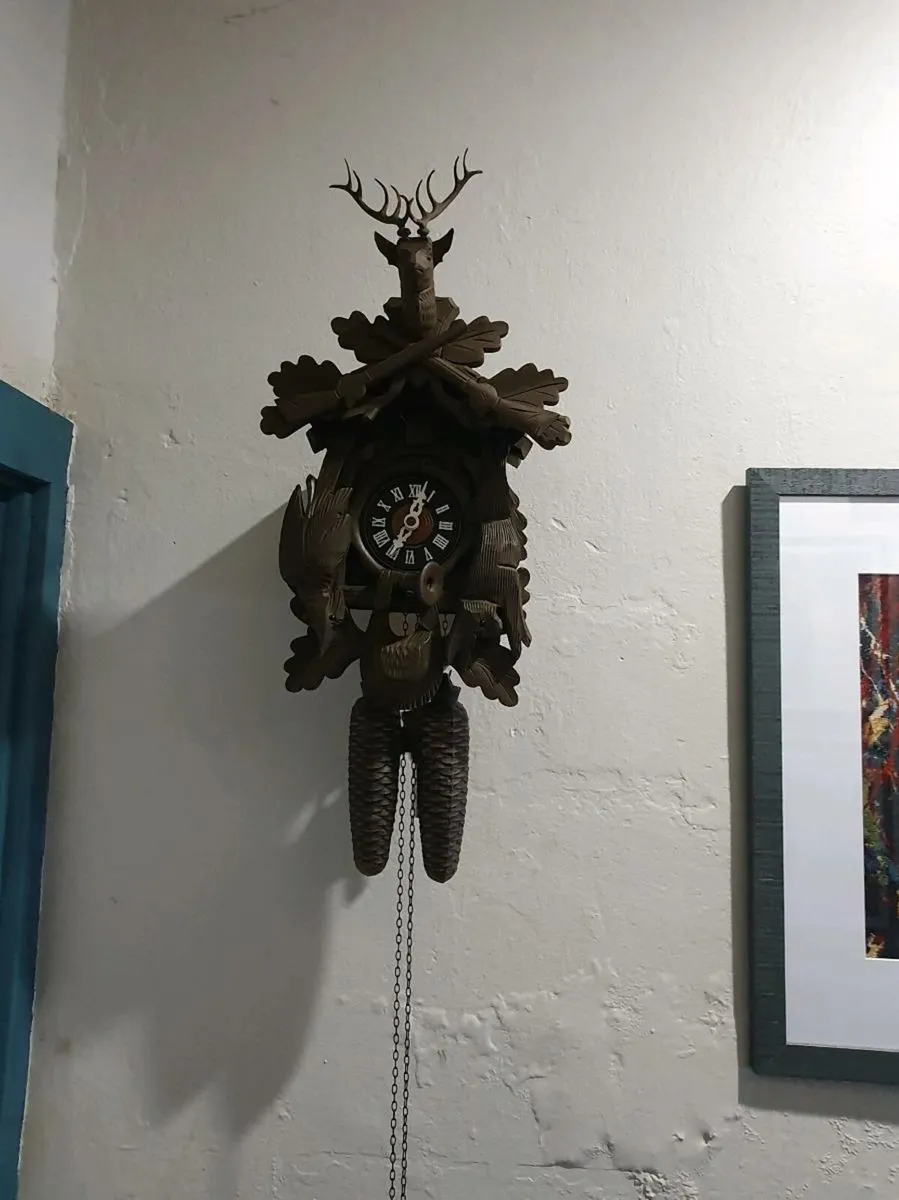 8 day Cuckoo clock - Image 1