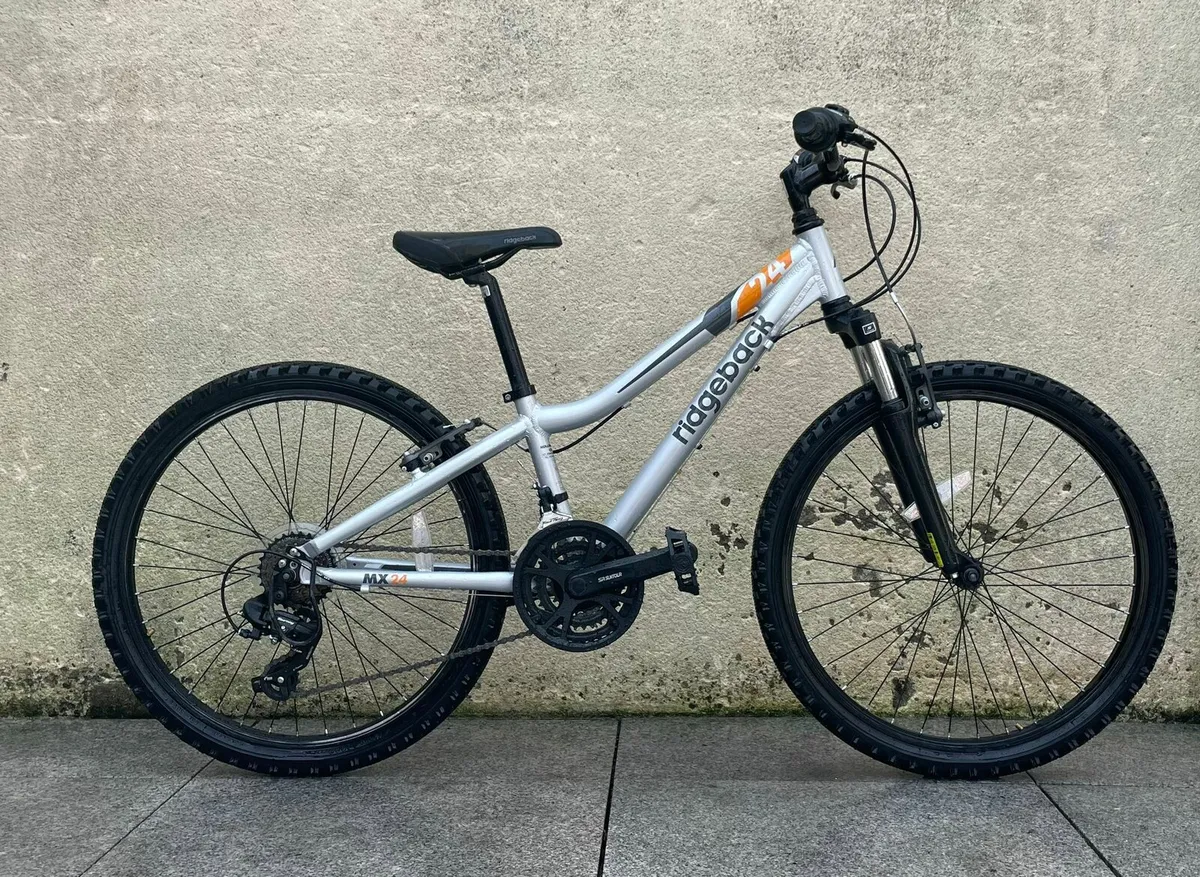 BRAND NEW bicycle 24" wheels - Image 1
