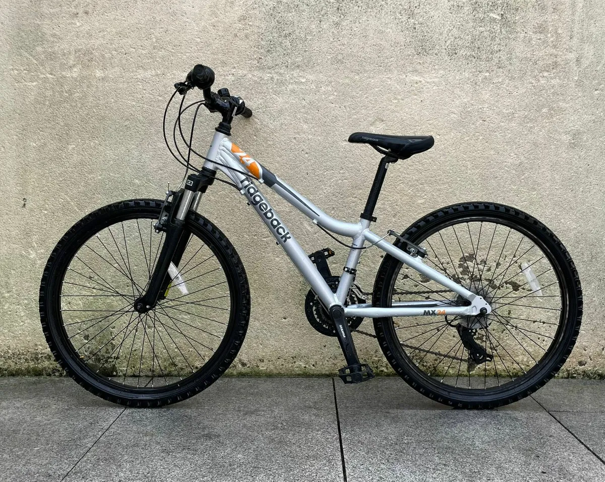 BRAND NEW bicycle 24" wheels - Image 2