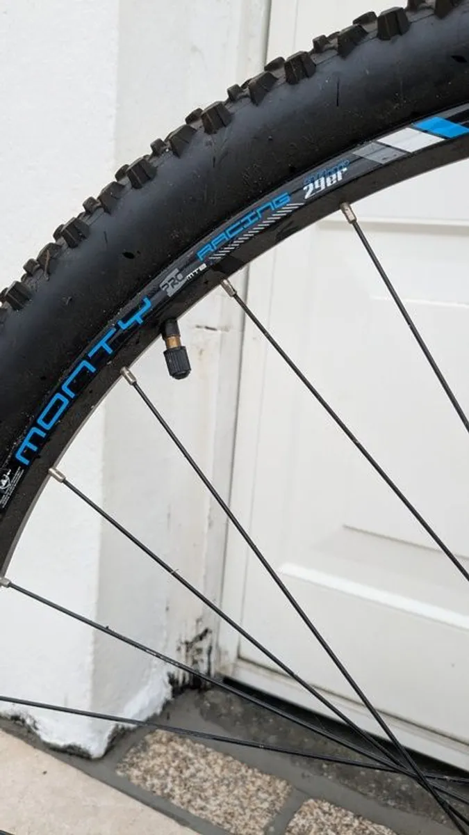 Mountain bike - Image 4