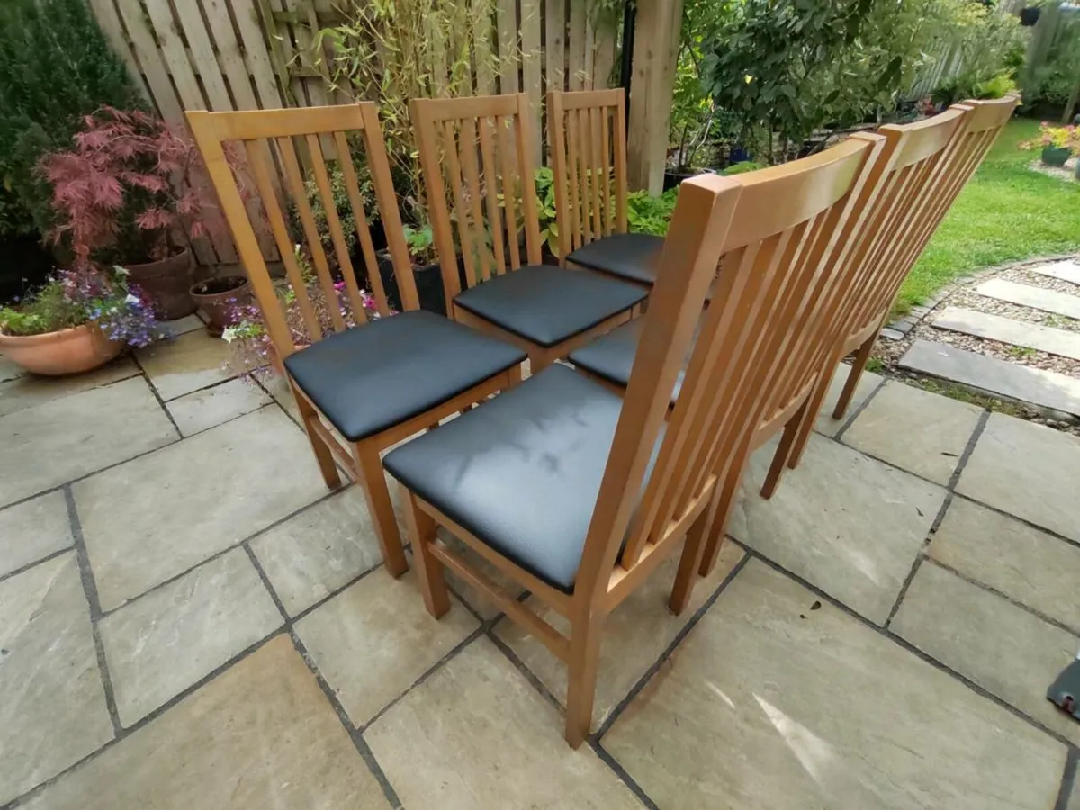 6 kitchen dining chairs - Image 1