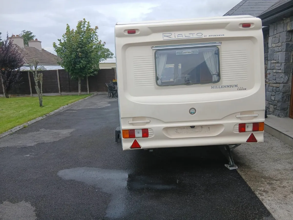 Caravan - Image 4