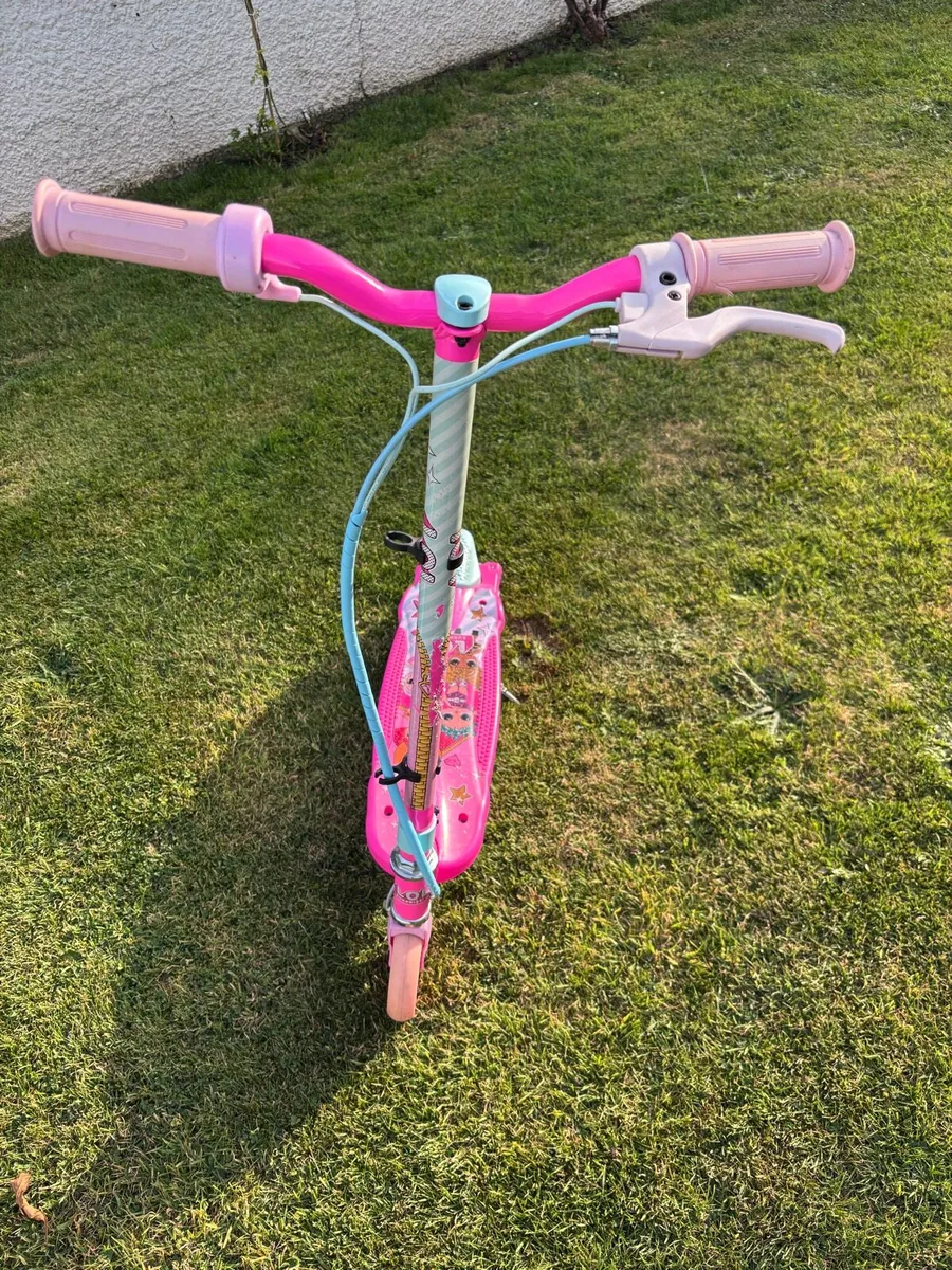 LOL Surprise Electric Scooter - Image 3