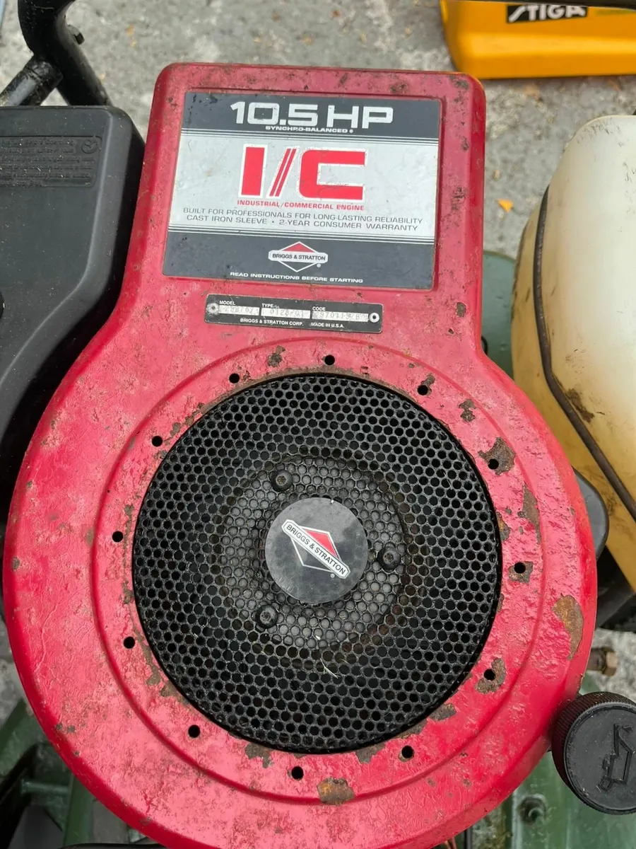 Stiga Ride-on lawnmower - Image 2