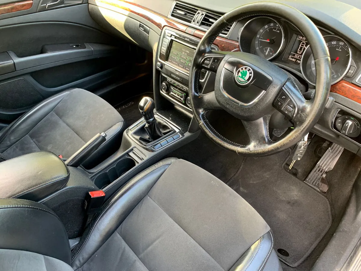 Skoda Superb 2012 1.6 TDI new nct 6/26 tax 10/25 - Image 2