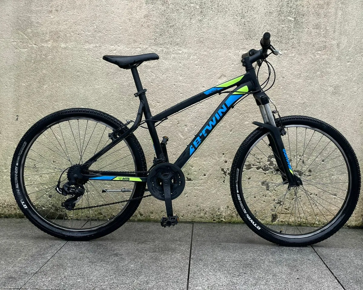 Mountain Bicycle - Image 1