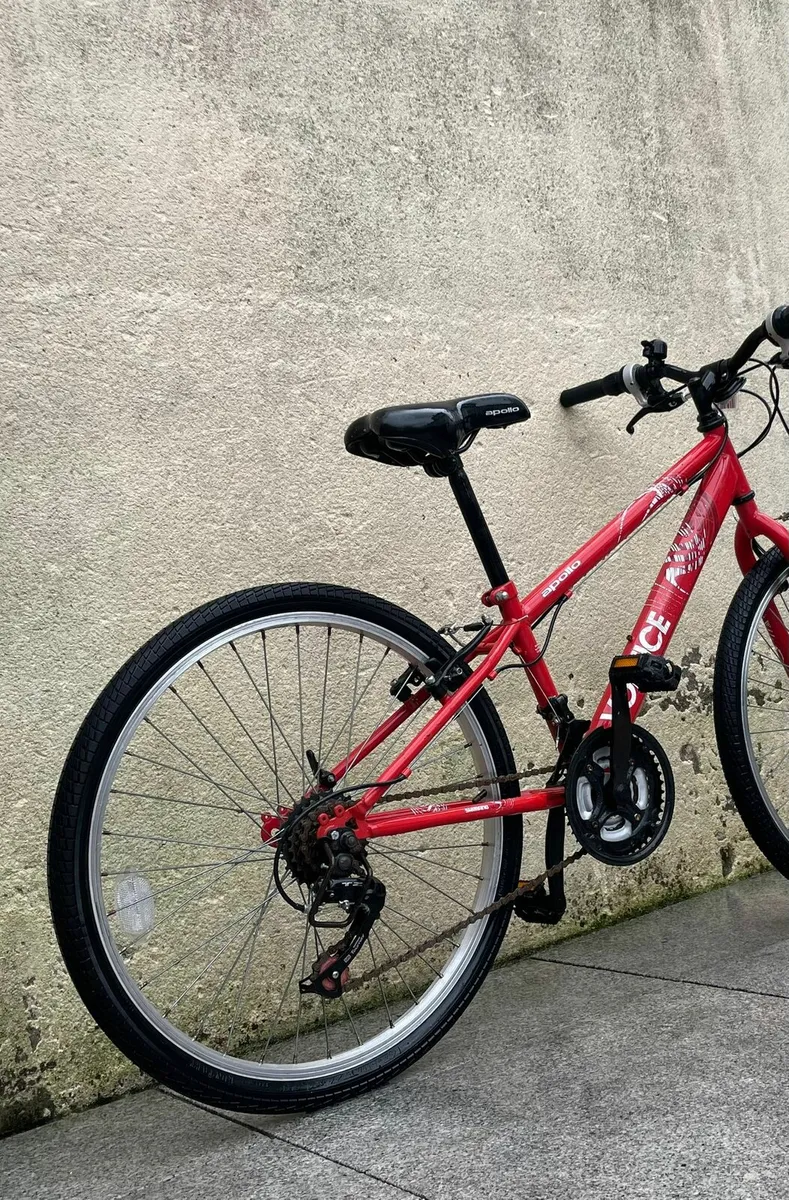 Apollk Bicycle 24" wheels - Image 3