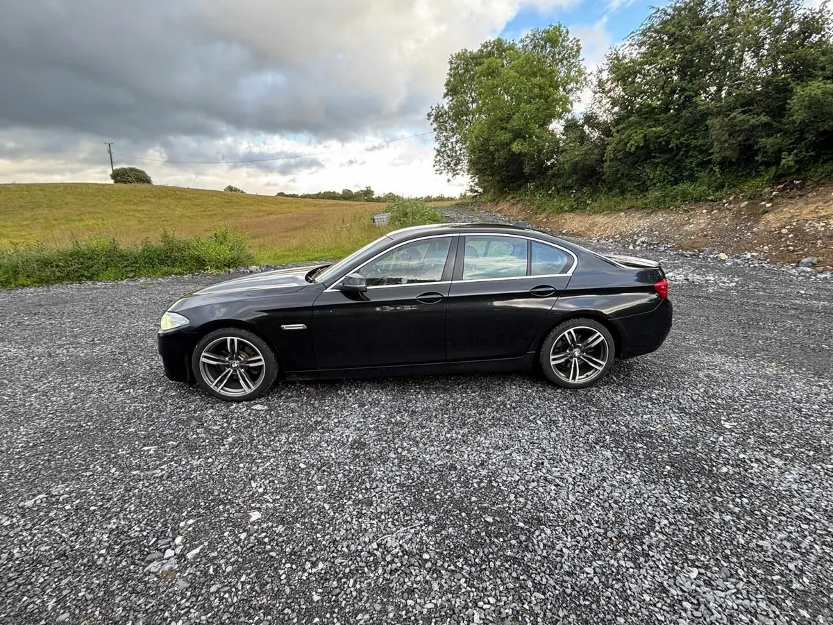 2013 132 BMW 520d SE Black Auto M Sport Wheels - Image 4