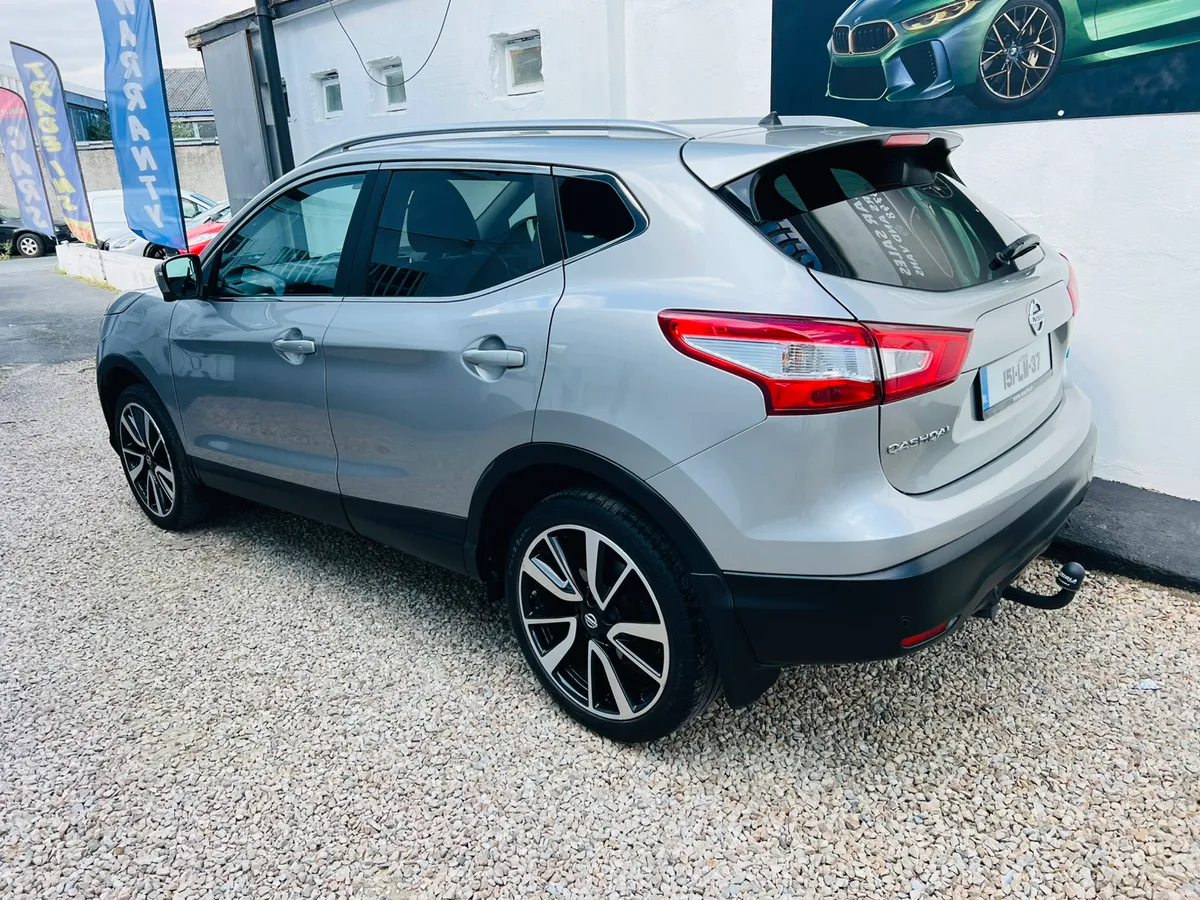 2015 Nissan Qashqai 1.5 Dci Sv **Low kms** - Image 3