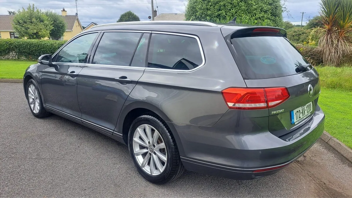 2017 VW PASSAT 2.0 L DSL. AUTOMATIC - Image 3