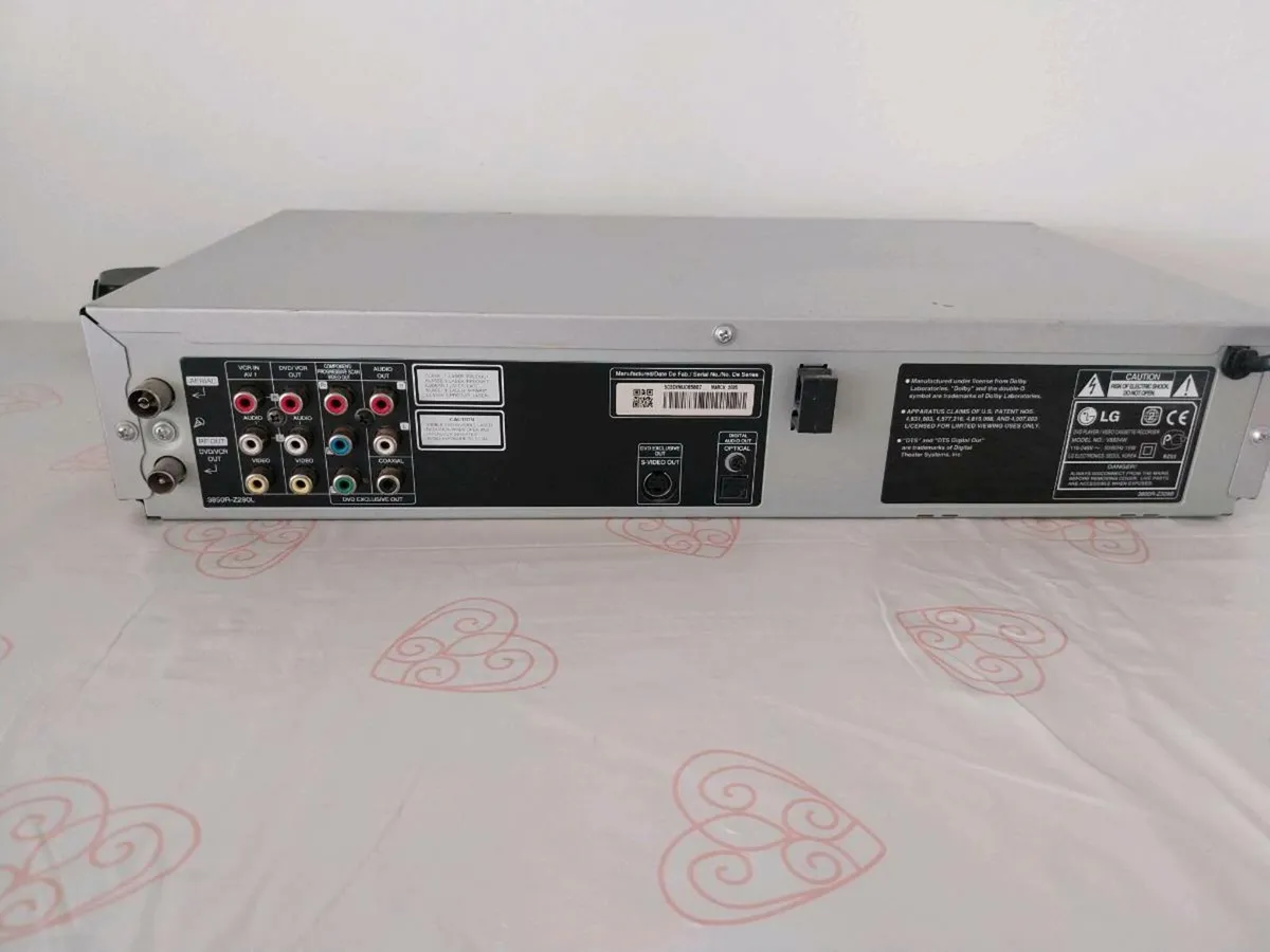 lg dvd vhs combo - Image 3