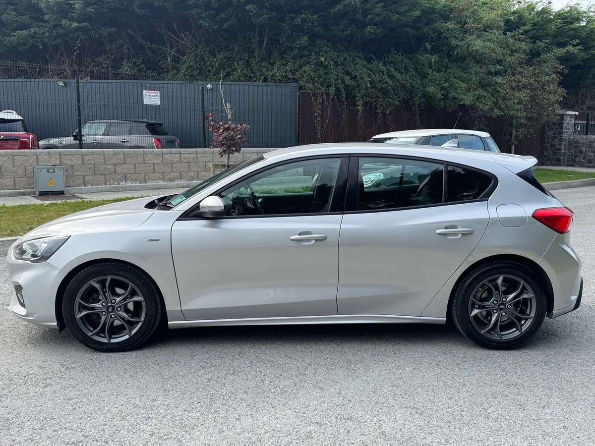 🚗2019 FORD FOCUS ST-LINE🚗NCT 03/27 12M WARRANTY - Image 2