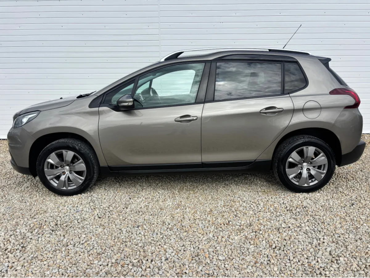 Peugeot 2008 ACTIVE 1.2 PURETECH  - only 67kms - Image 3