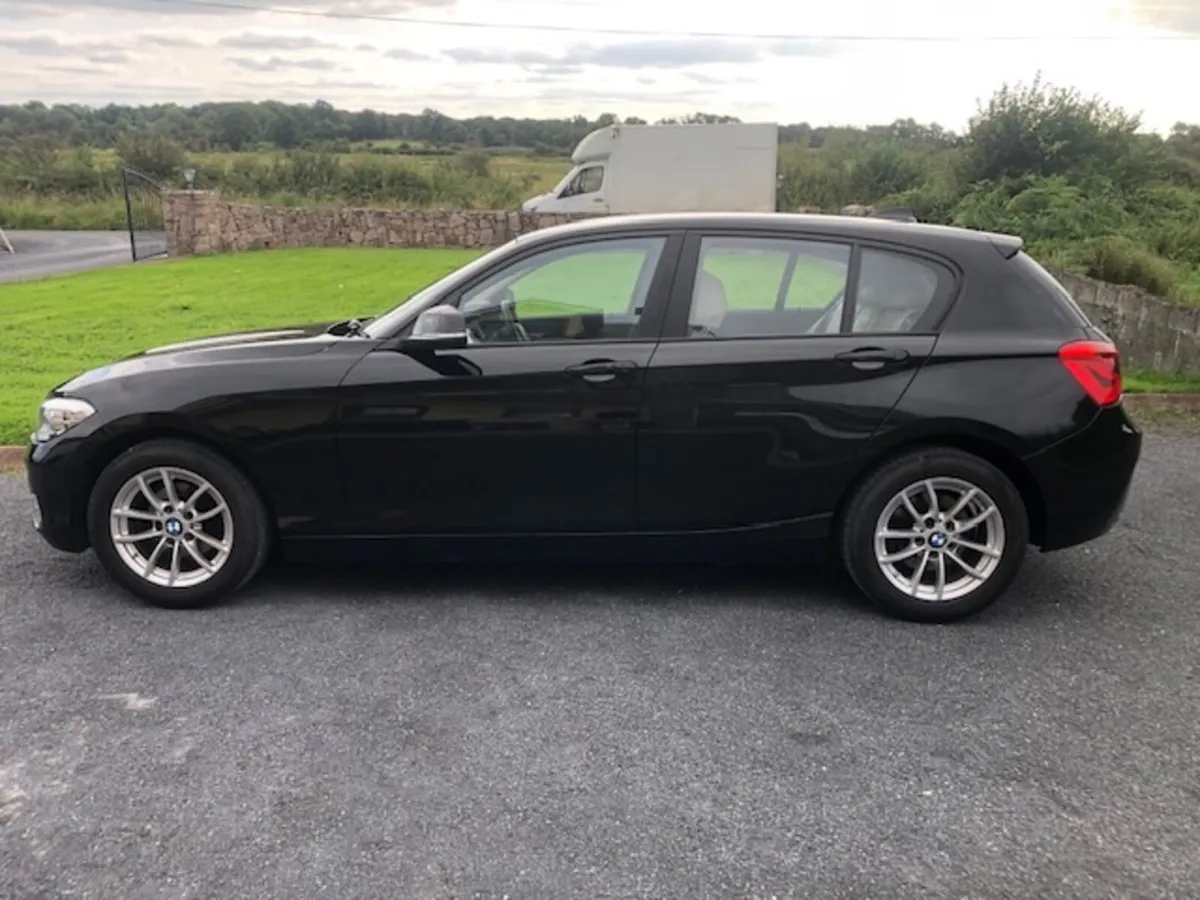 BMW 1-Series 2019 - Image 4