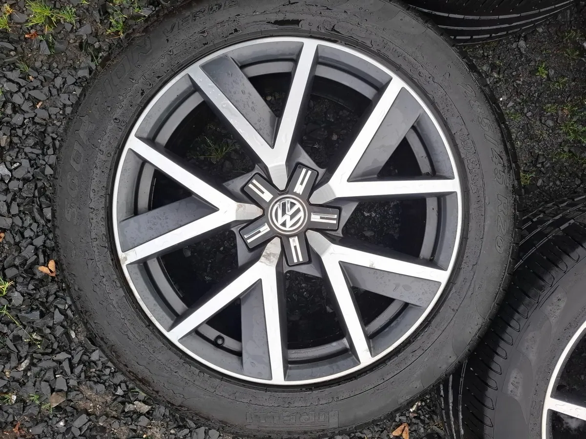 20" Genuine Vw Touareg Alloys with tyres - Image 4