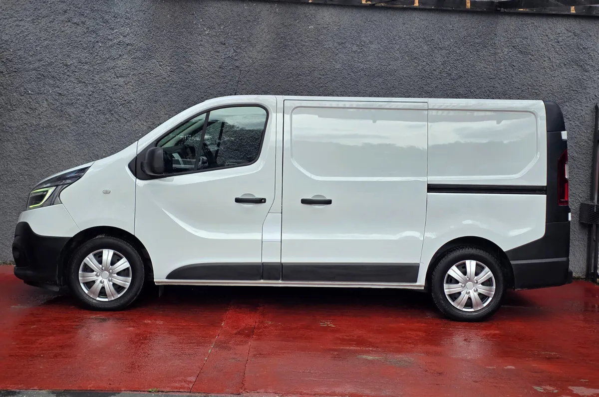 2019 Renault Trafic Business ed 53KM VAT INCLUDED - Image 4