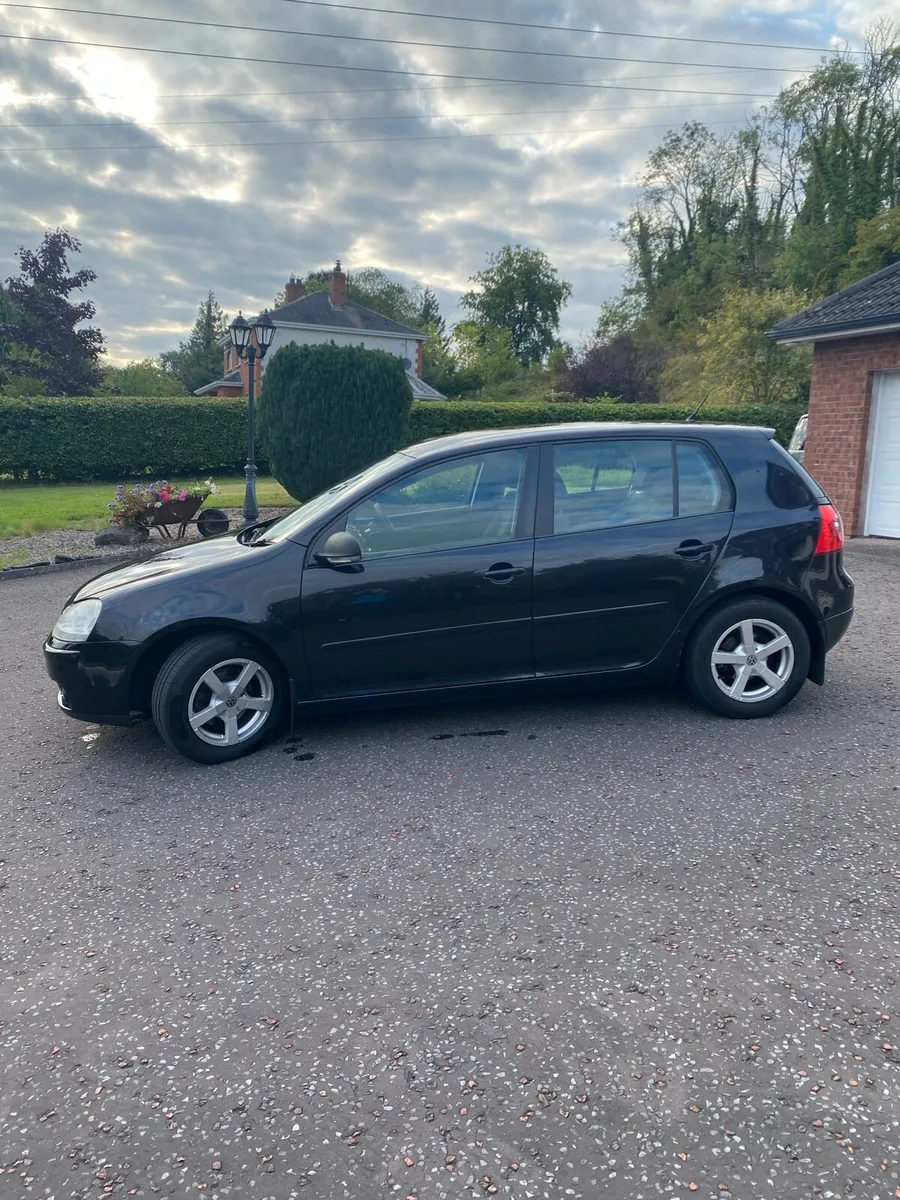 Car - Image 3