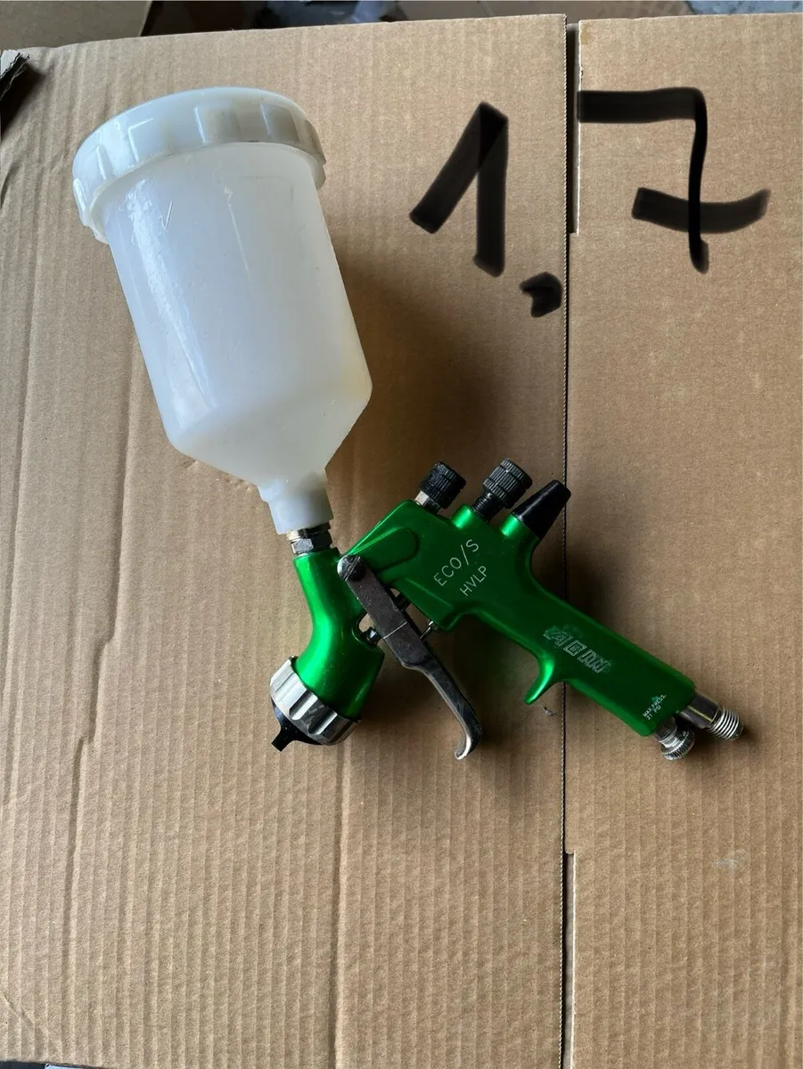 Spray guns Asturo, all new - Image 3