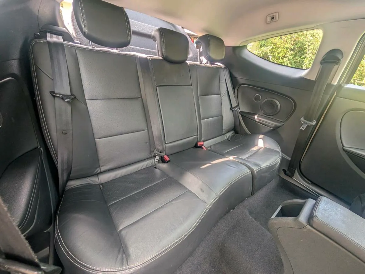 Renault Megan - Image 3