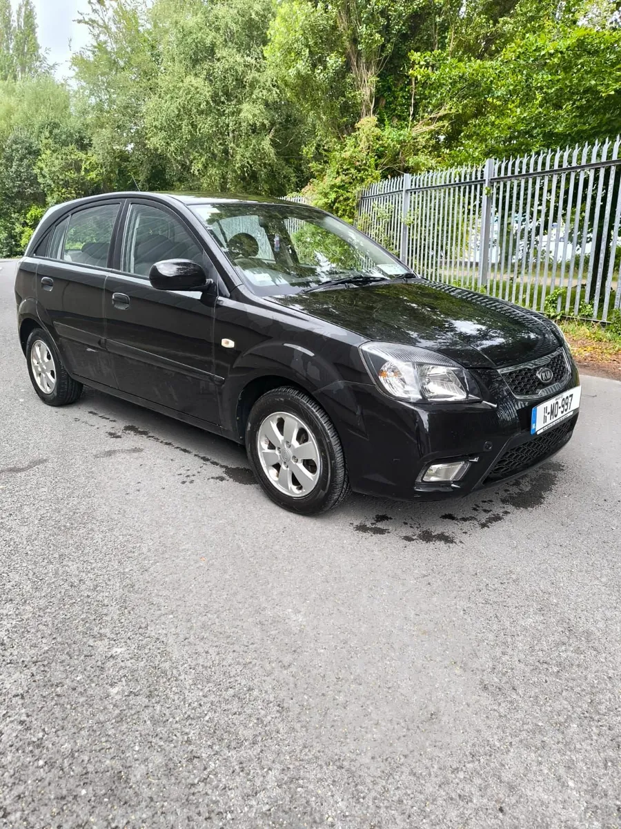 Kia Rio 2011 - Image 1