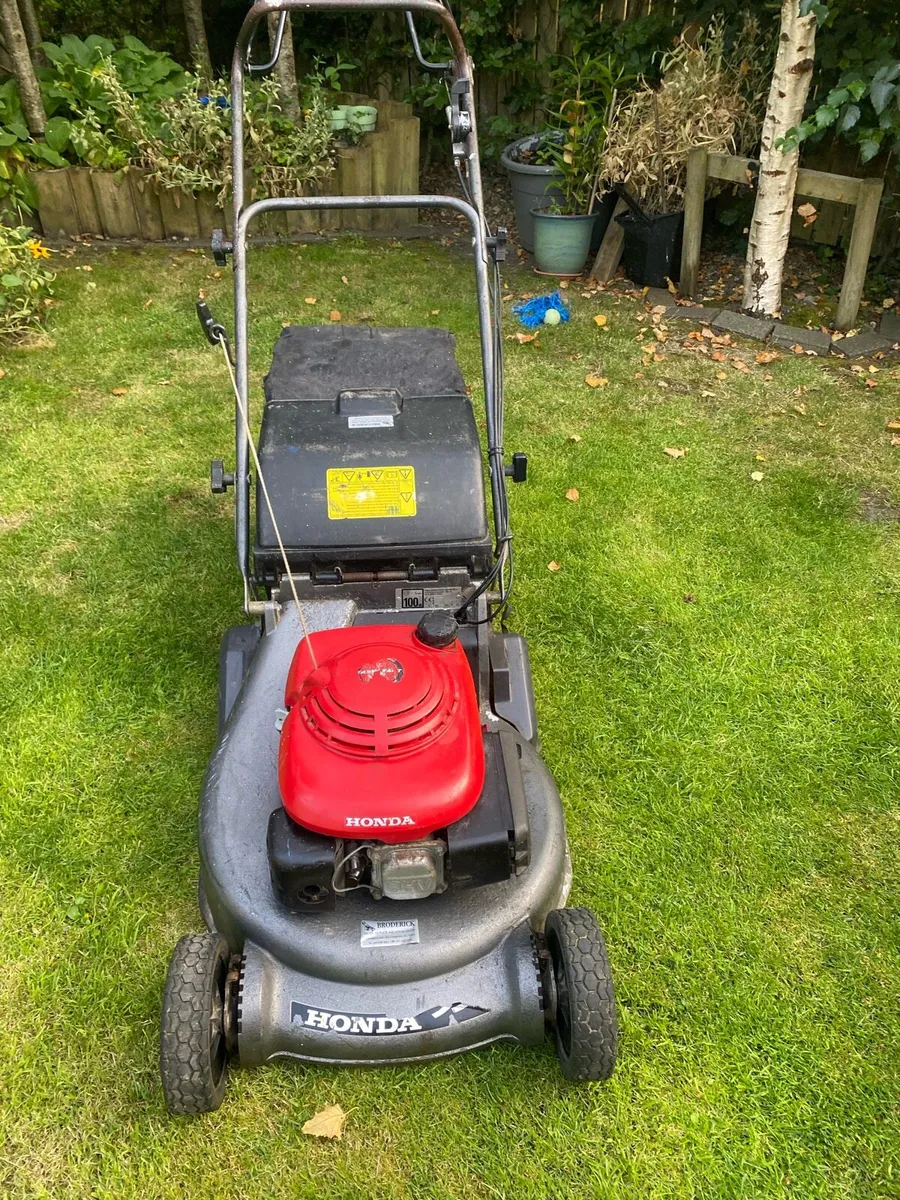 Honda Rear Roller Lawnmower - Image 4