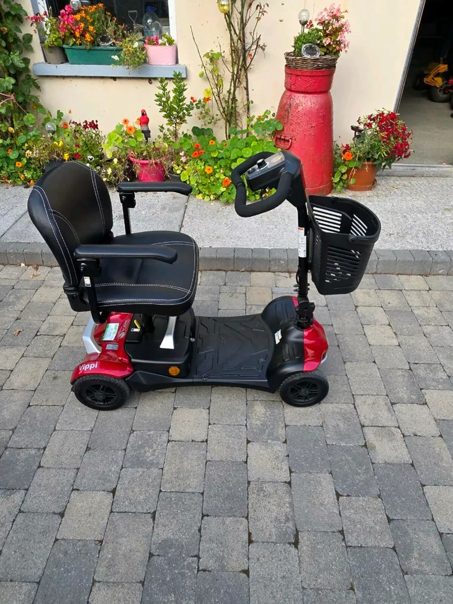 Mobility scooter - Image 1