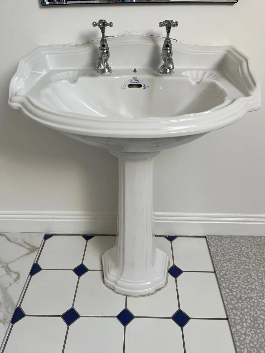 Bathroom Set - Bath, Toilet, Sink Taps & Mixers - Image 1