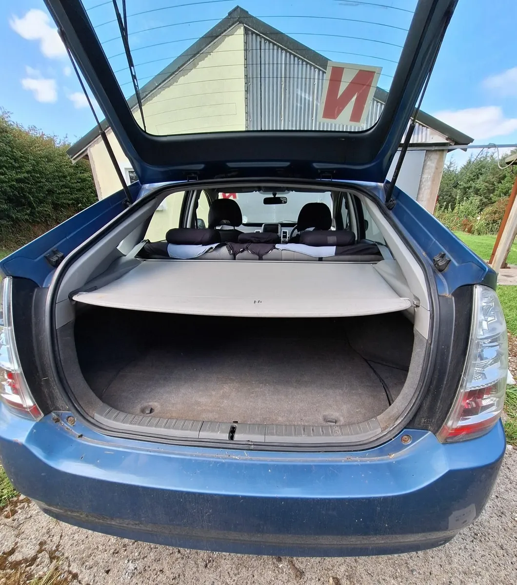 Toyota Prius 2005 - Image 4