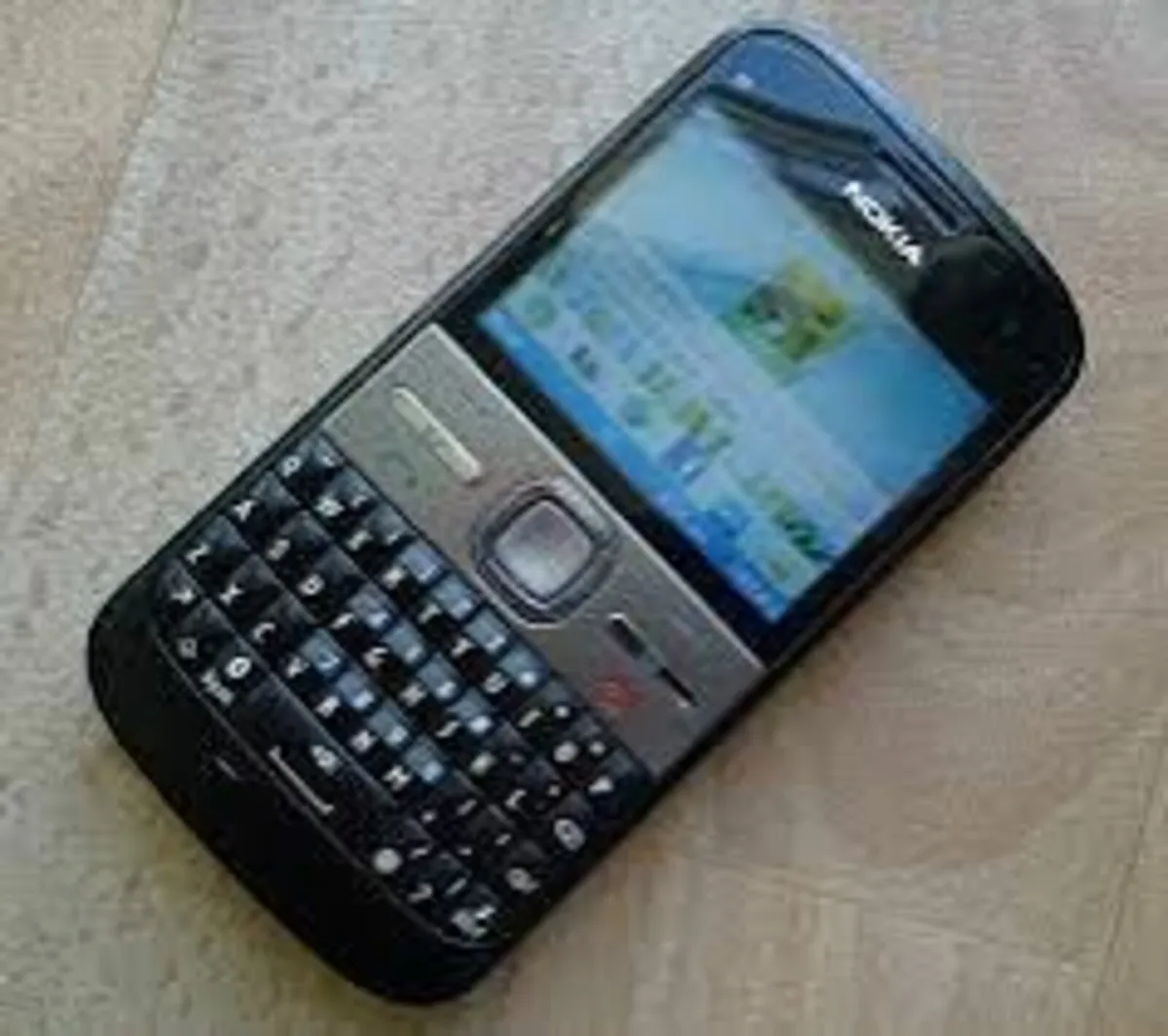 €30 Used Cheap Unlocked Old Nokia E5  Mobile Phone - Image 2