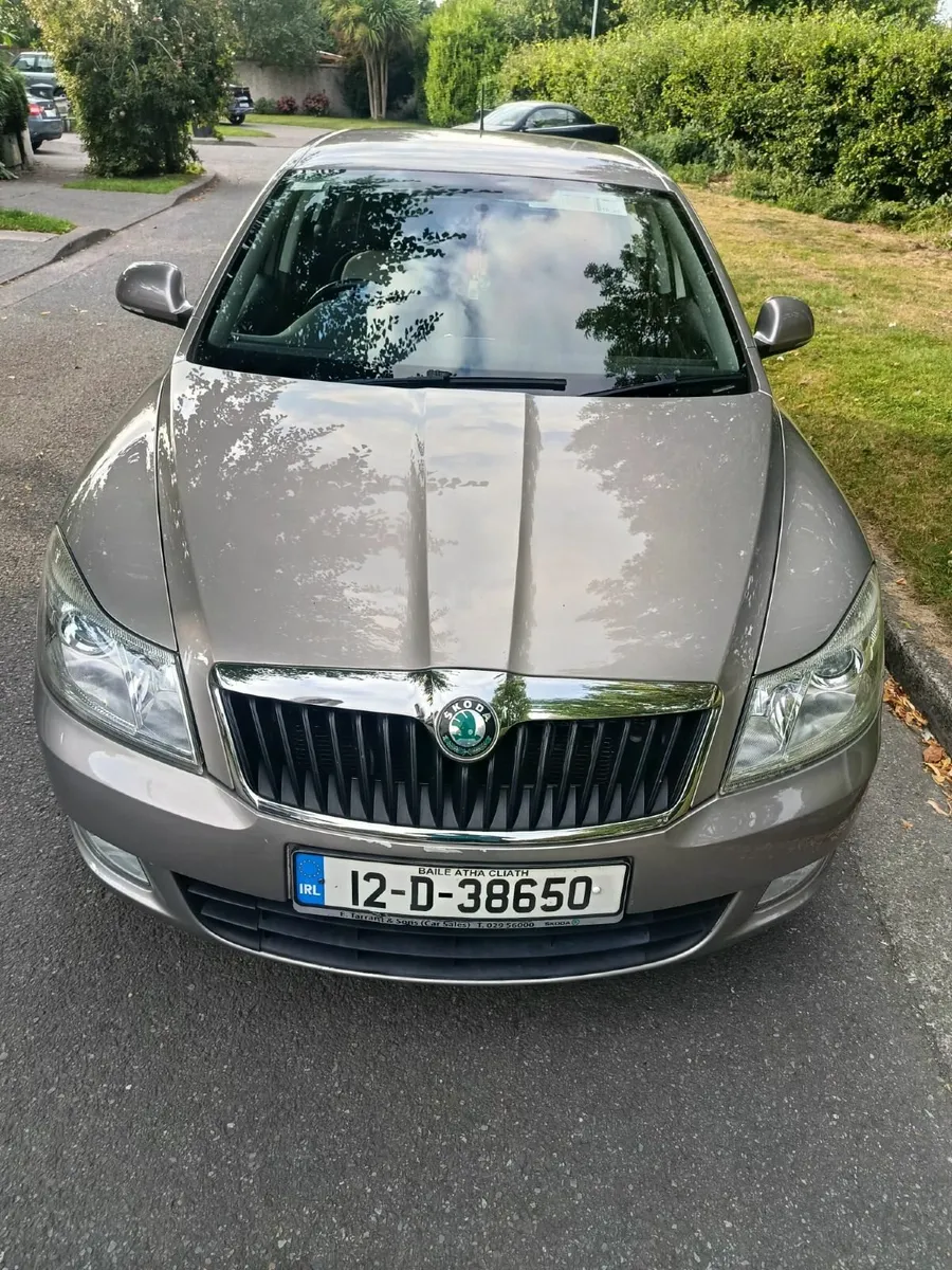 2012 Skoda Octavia 2.0 TDI (140HP, 6-Speed) - Image 2