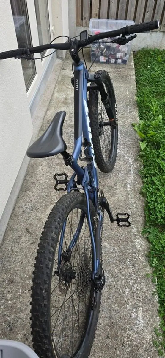 Giant Stance 2021 Medium size mtb - Image 2