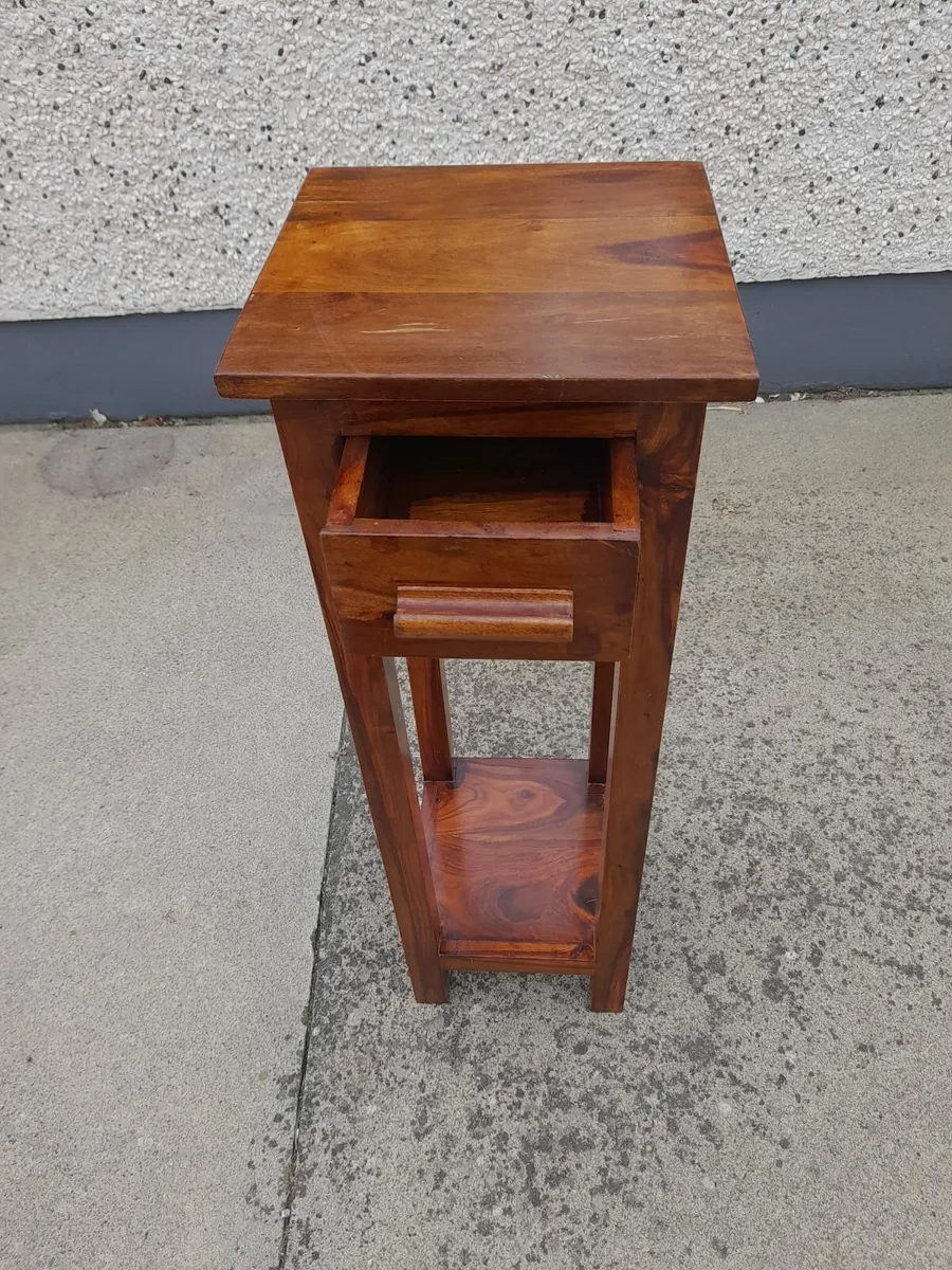 Occasional table - Image 2