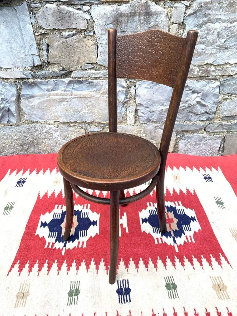 Vintage croc skin effect bentwood chair. - Image 1