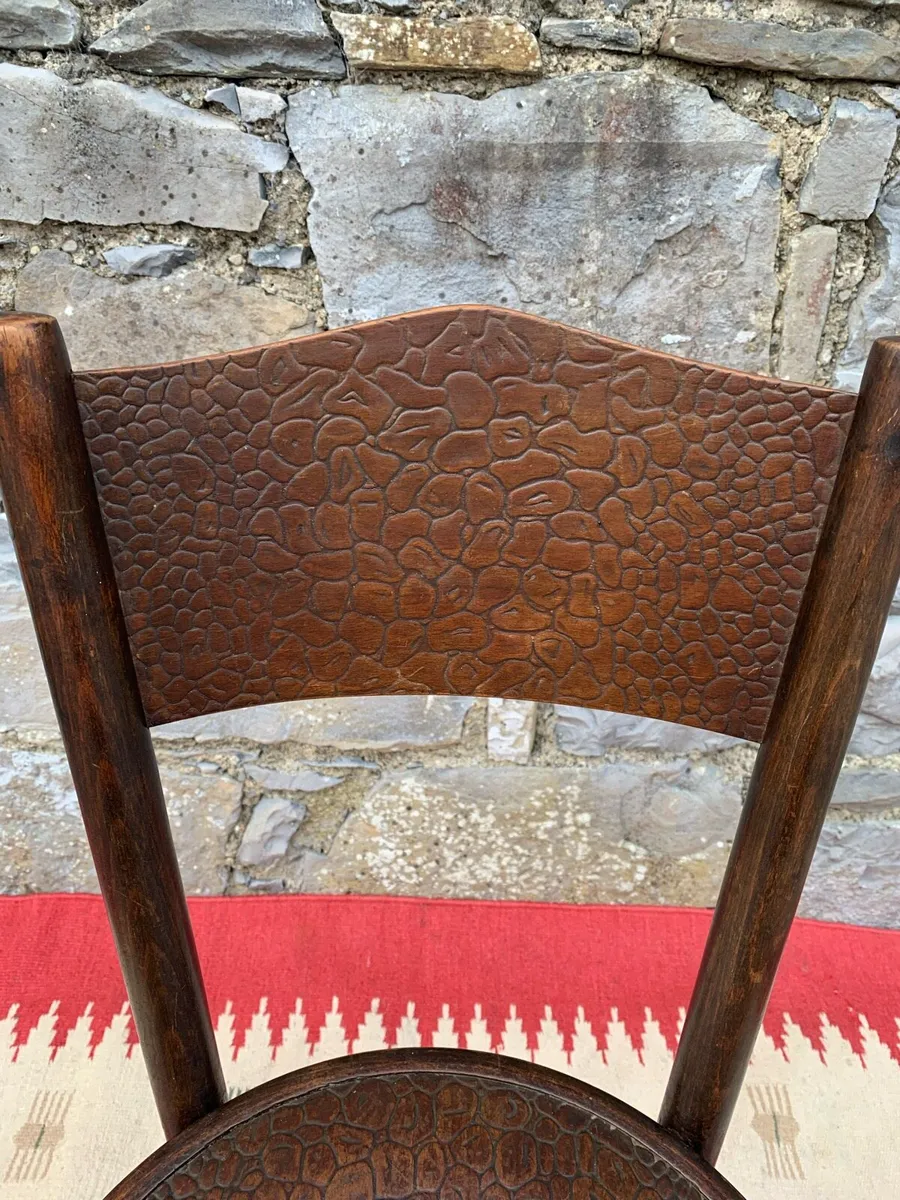 Vintage croc skin effect bentwood chair. - Image 3