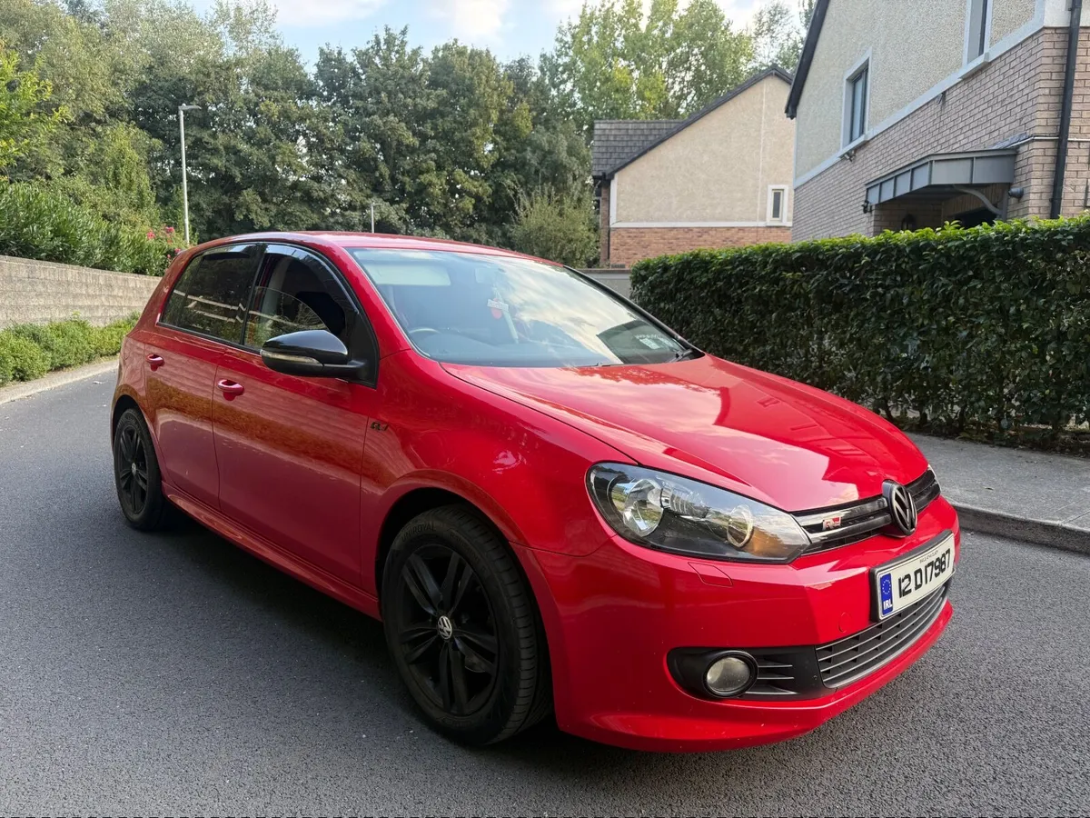Volkswagen Golf 2012 line - Image 4