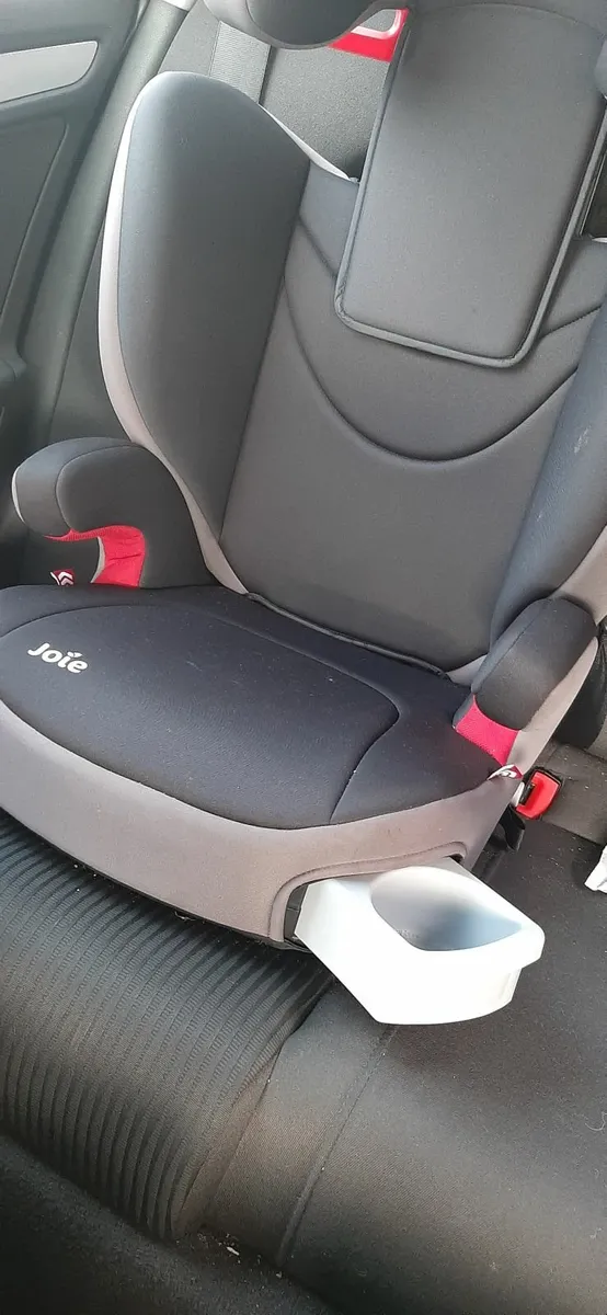 Car Seat - Image 1