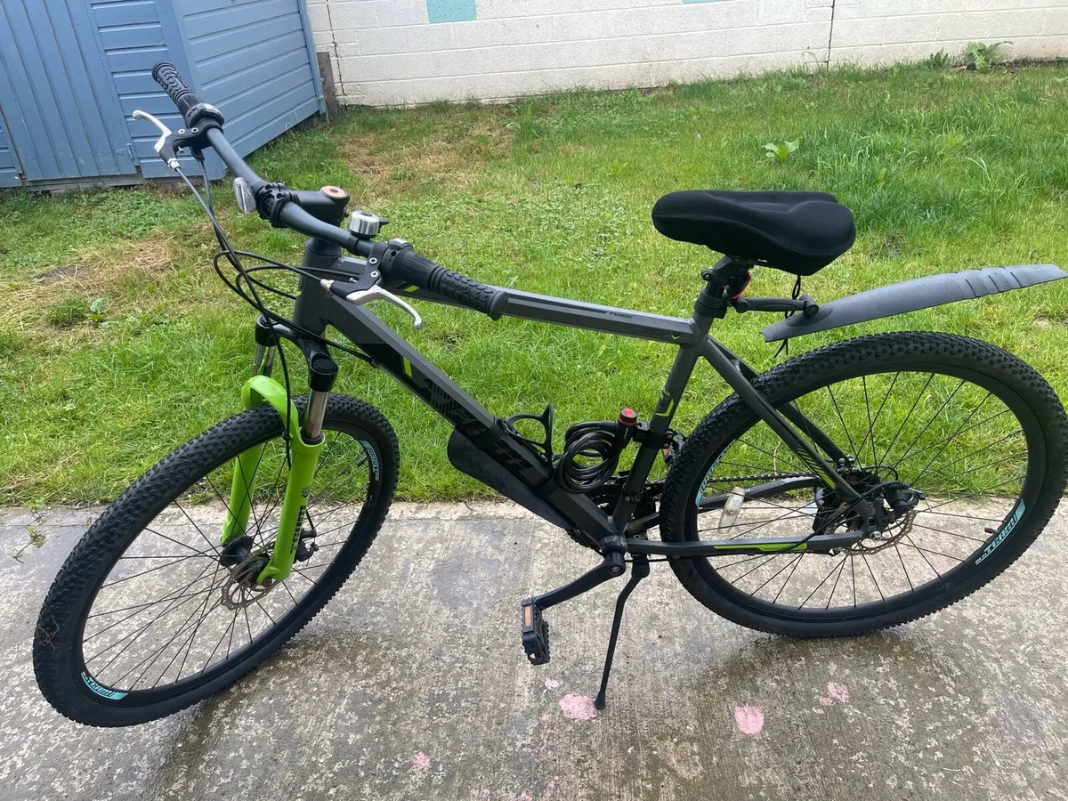 Mountain bike - Image 1
