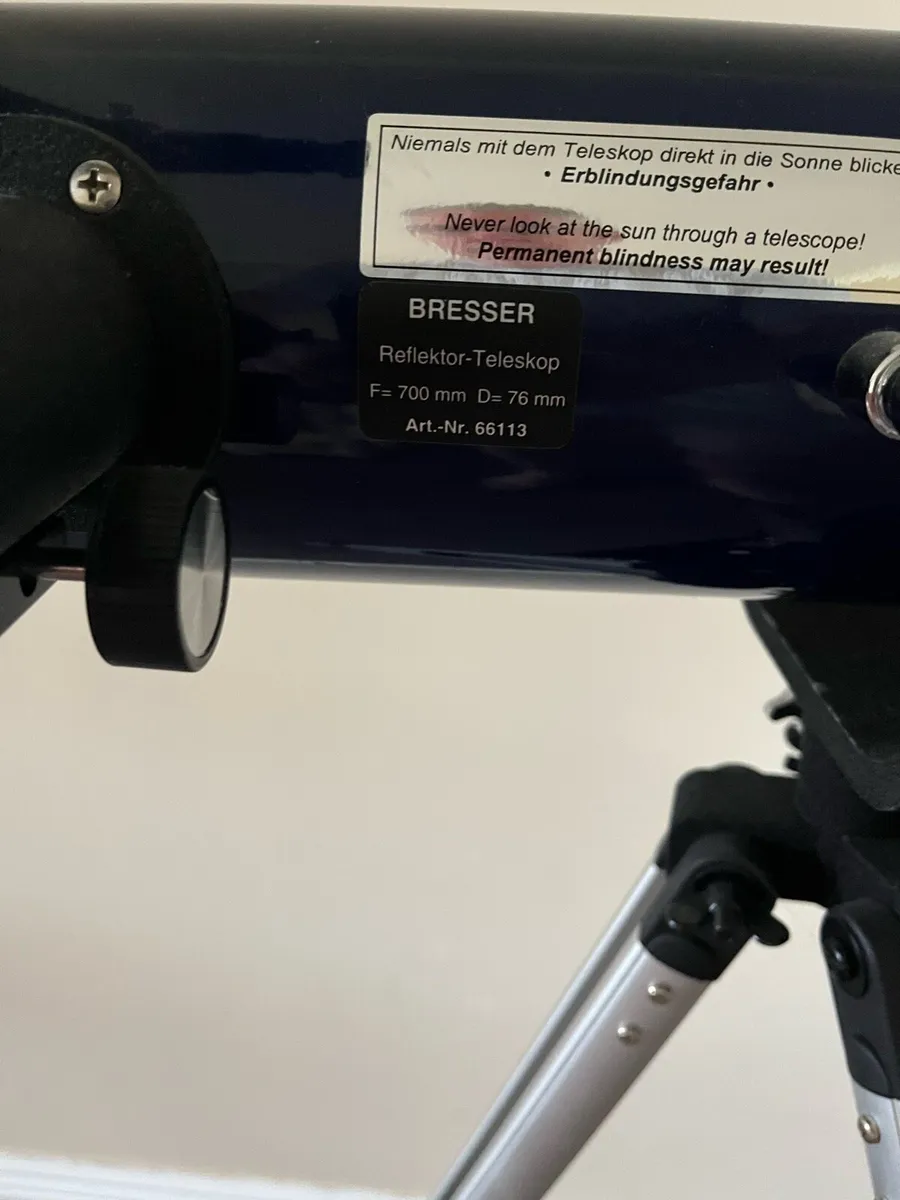 Telescope on tripod - Image 3