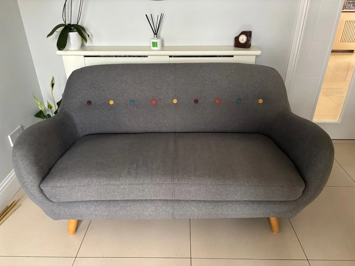 2 Seater Couch - Image 2