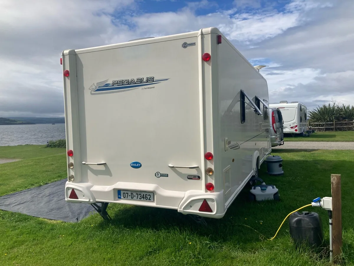 Caravan Bailey Pegasus 4 Berth fixed bed - Image 3