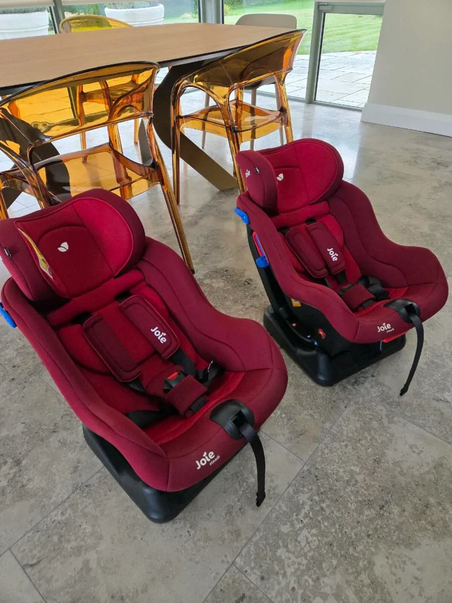 JOIE STEADI CAR SEATS - Image 3