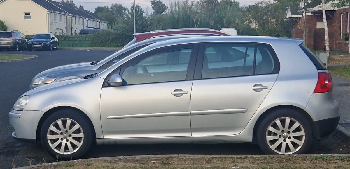 Volkswagen Golf Mk5 2008 1.4 Litre Petrol - Image 3