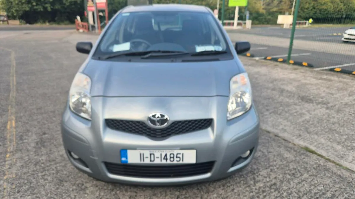 Car - Image 2