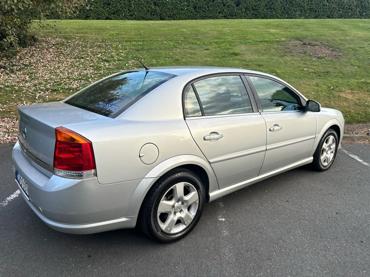 OPEL VECTRA NCT 11/25 2 KEYS SERVICE HISTORY - Image 4