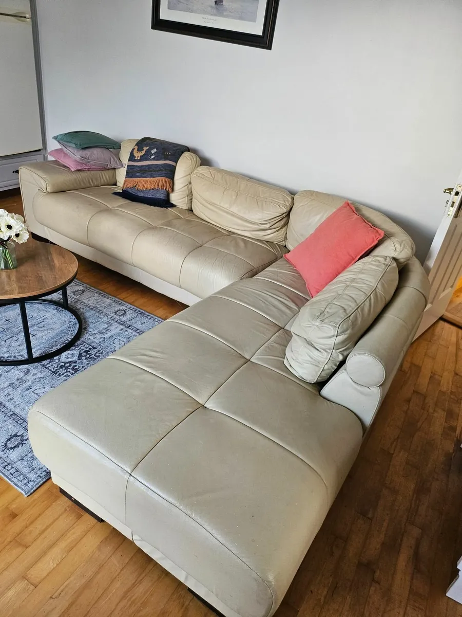 Cream Leather Corner Suite