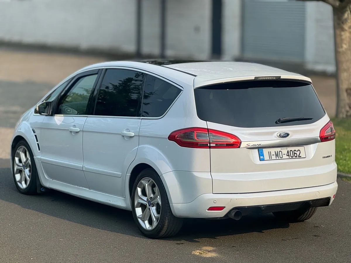 FORD S-MAX TITANIUM X - Image 4