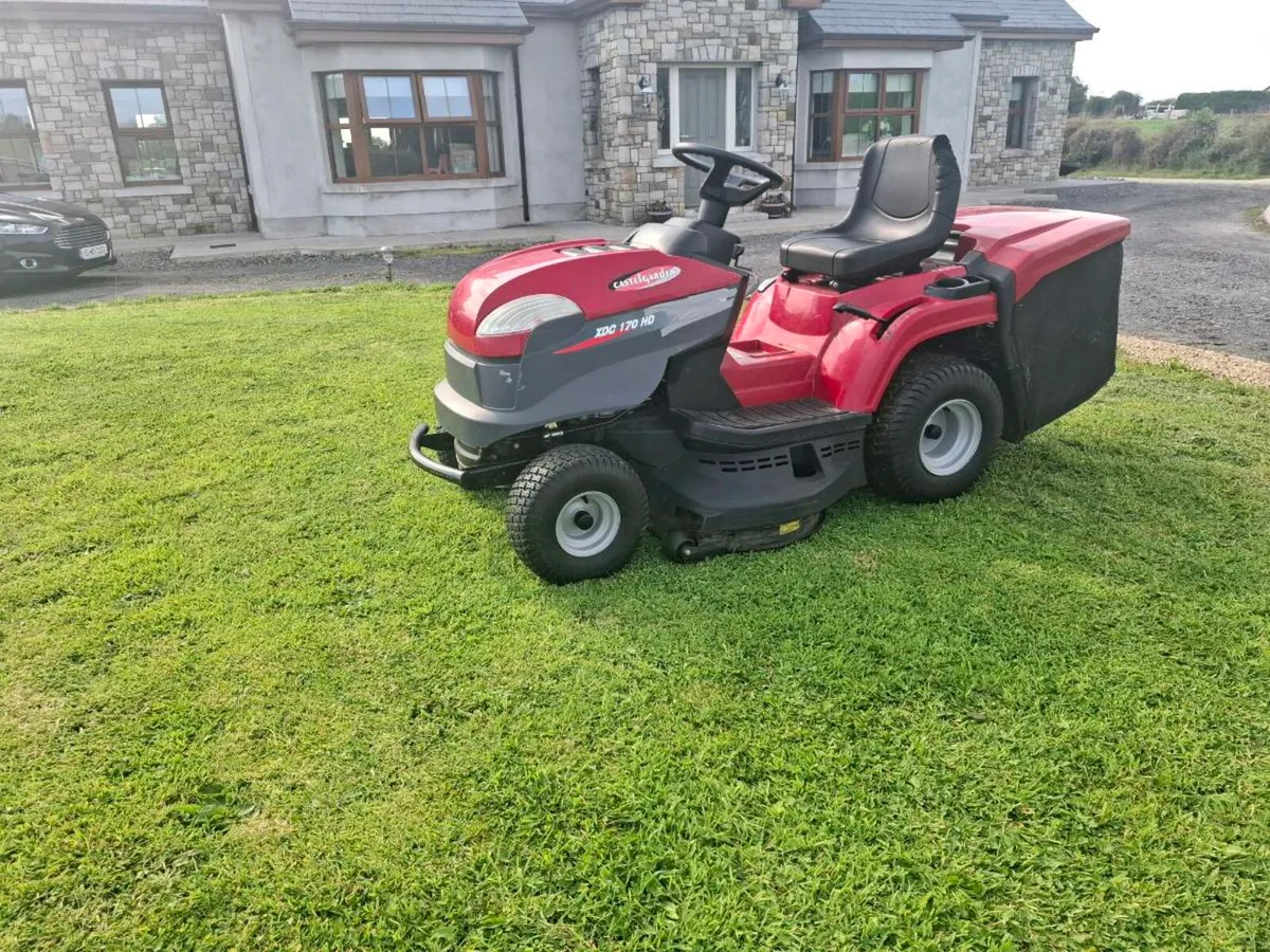 Castlegarden Xcd 170

17hp Briggs and stratton - Image 4