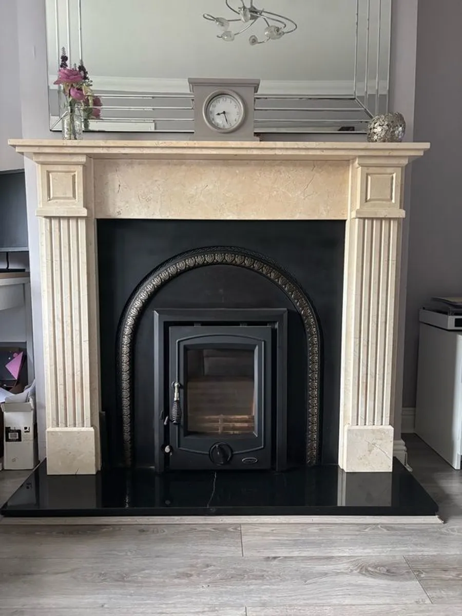 Marble fire place with stove - Image 2